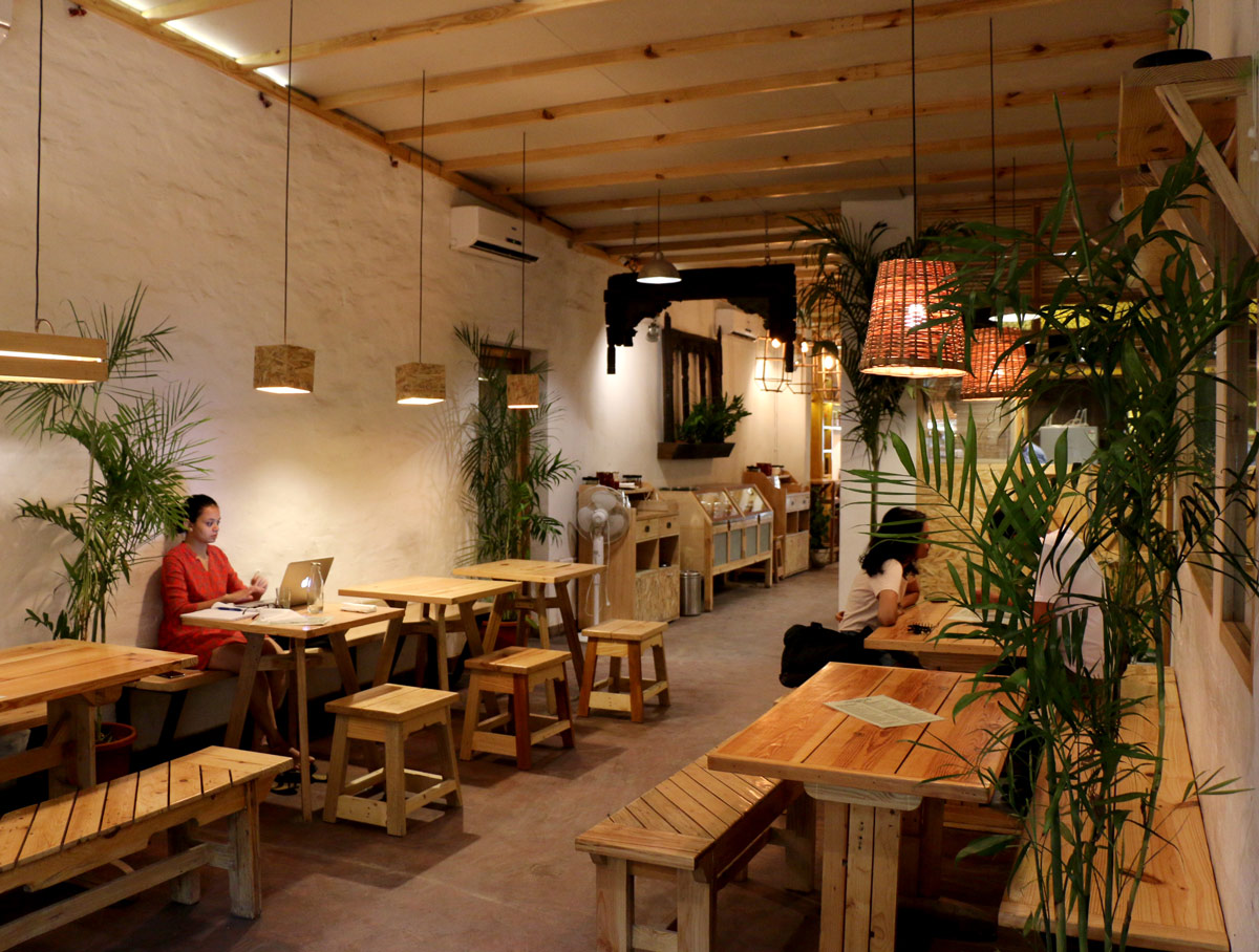 The caf&eacute; set up for a group